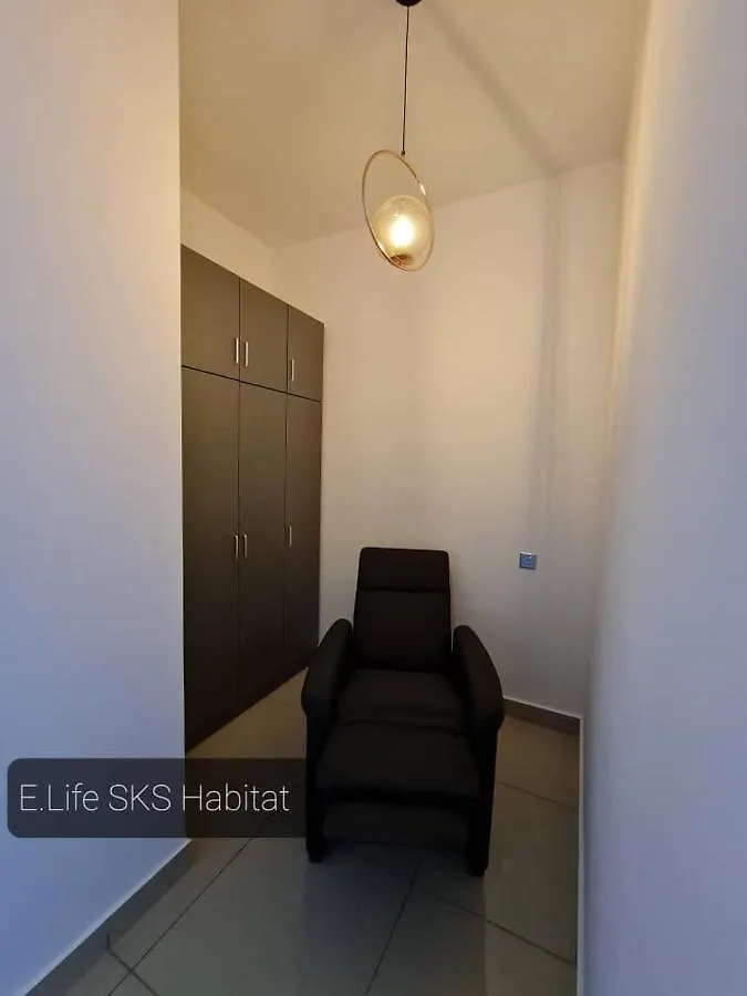 E Life Sks Habitat With Wifi Netflix Apartment Johor Bahru 0*,